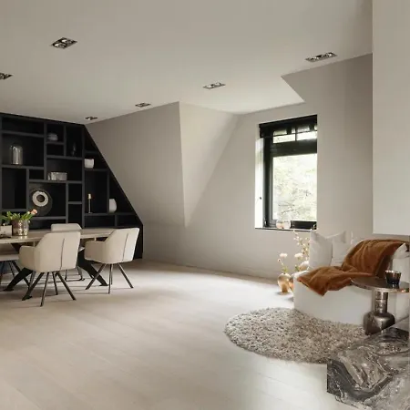 Holiday home Modern 3-bedroom With Terrace In Rotterdam