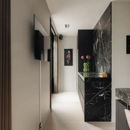 Modern 3-bedroom With Terrace In Rotterdam
